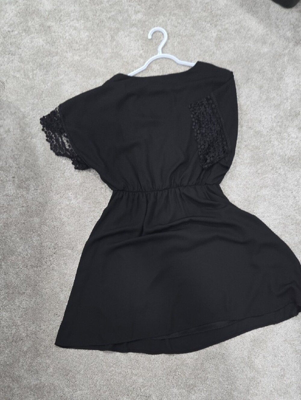Dress Subcategory Identification - Picture 4 of 4